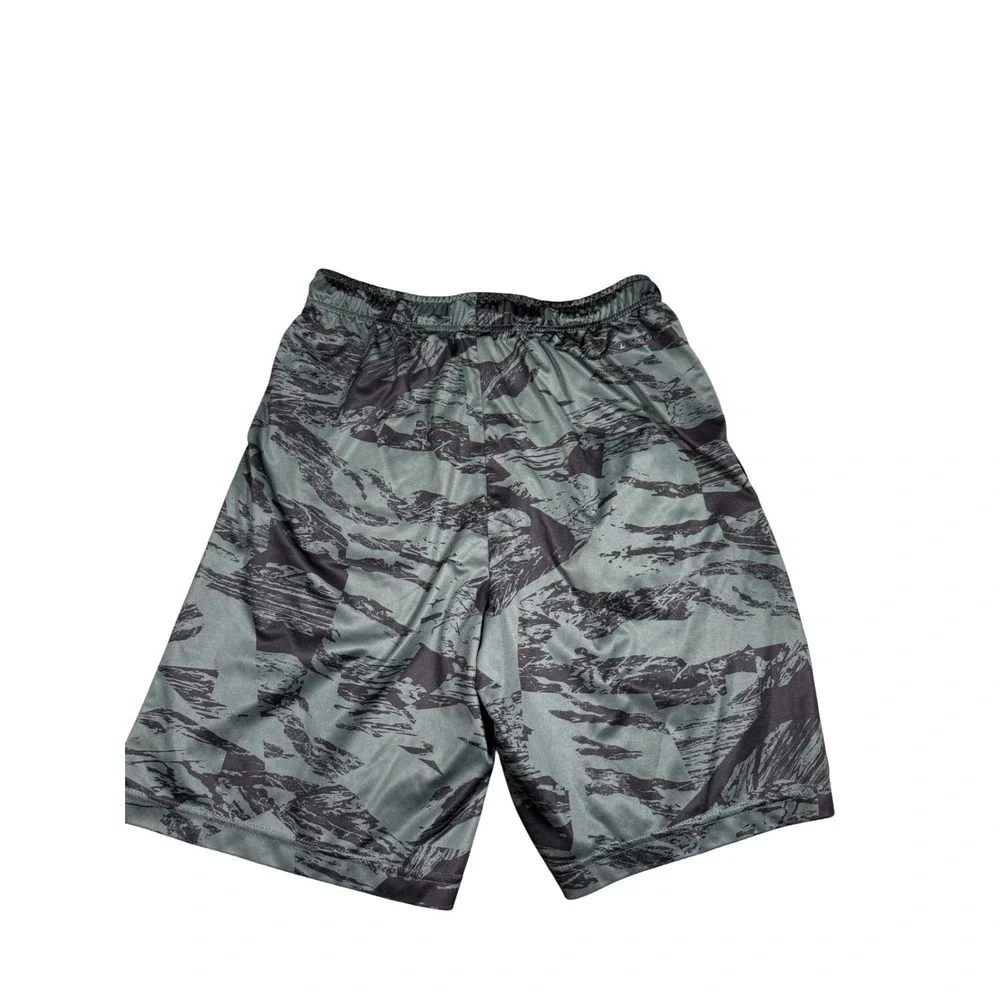Nike Dri-FIT Men's Training‎ Shorts Camo Print Activewear Medium